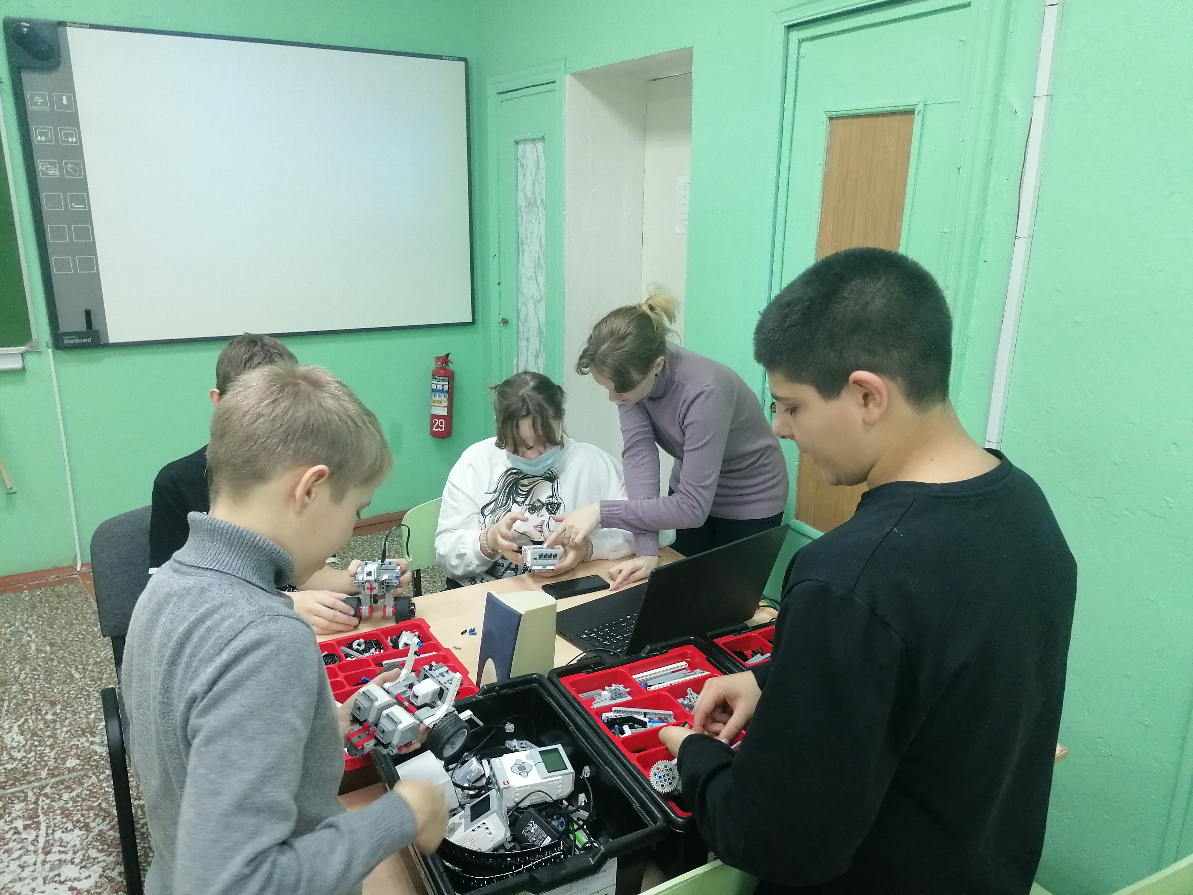 Робототехника.